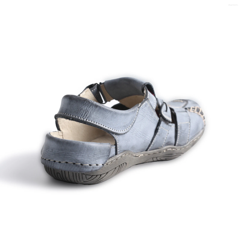 2025 S Fashion Designer Sandals Women S Braided Closed Toe Leather Sandal