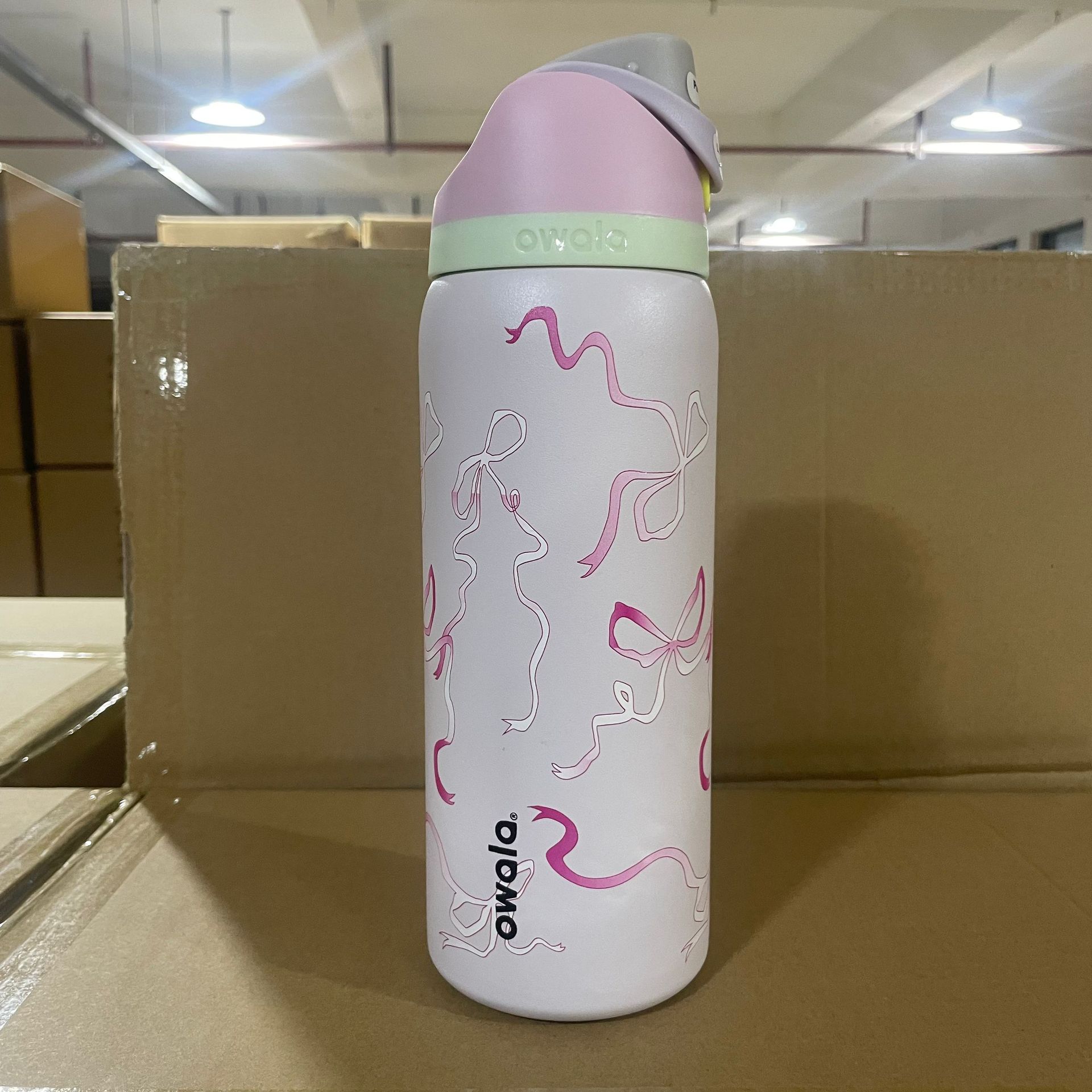 Bow Tie 24Oz/32Oz Owala Tumblers Insulated Stainless Steel Cups With Straw Sports Water Bottle Great For Travel