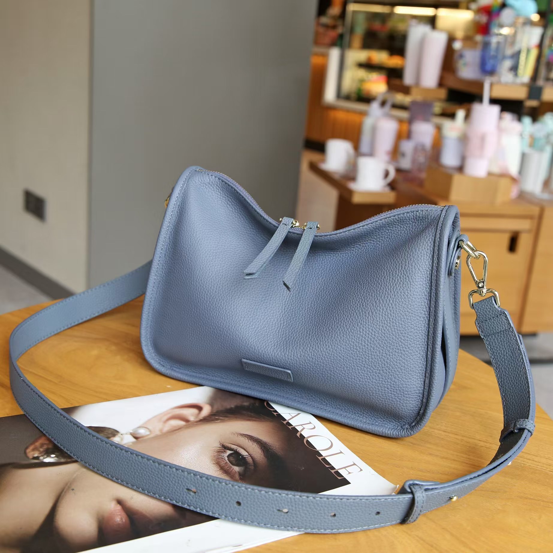 Bag Leather Handbag, Niche Design, Multifunctional High-End Feel, Top Layer Cowhide Women's Bag, Fashionable Armpit Bag