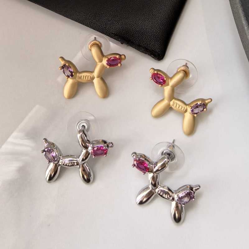 Letter stereo puppy earrings women's new fall/winter diamond earrings stud earrings Q250213