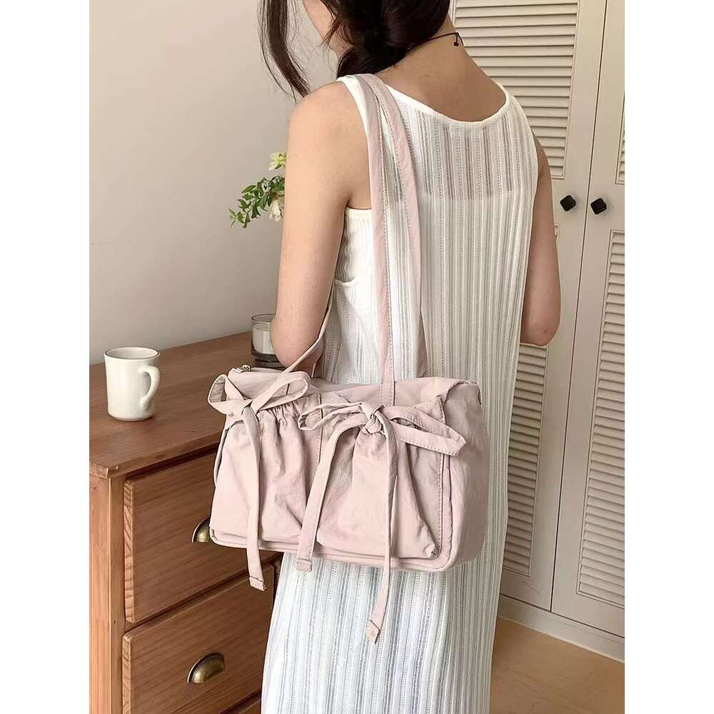 Niche Designer Retro Sweet Bow Pleated Exquisite Versatile Square Tote Highend Casual Simple Handbag Shoulder Bag