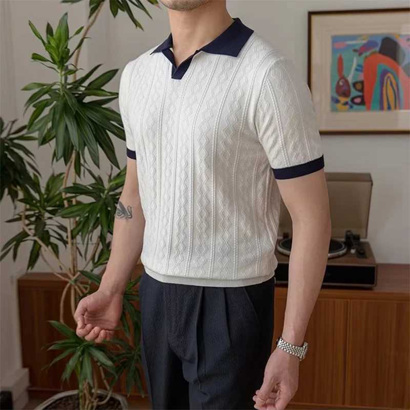 Luxury Rhomboid Crochet Polo Shirt Men Summer Slim Fit Knitwear Casual Polo Collar Shirts Short Sleeve Mens Fashion New T-shirts X250213