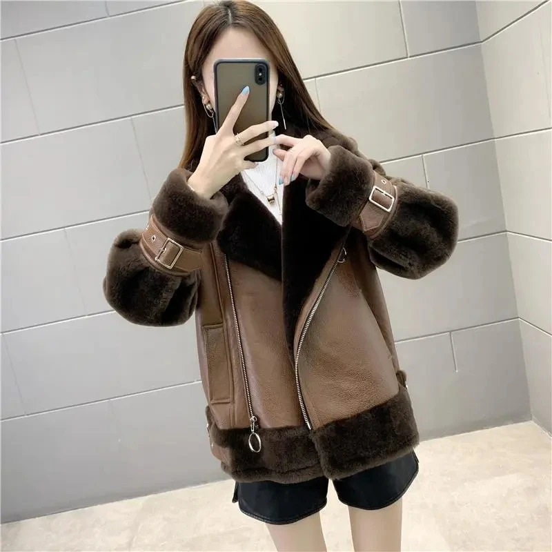 Oversized 5XL Lamb Leather Spliced Jacket Womens 2024 AutumnWinter Short Warm Coat Female Motorcycle Zipper Outwear Tops 250113