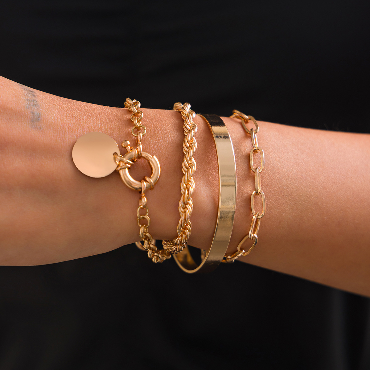 designer Personalized metallic round Bracelet set with layered style irregular bracelet, and fashion versatile