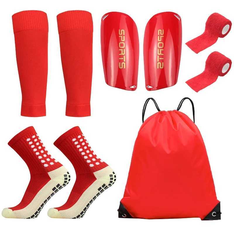 5PCS Set Teenagers Football Bag Soccer Socks Grip Men Sport Socks Soccer Leg Cover Shin Pads Soccer Training Shank Board BandagXJ250213