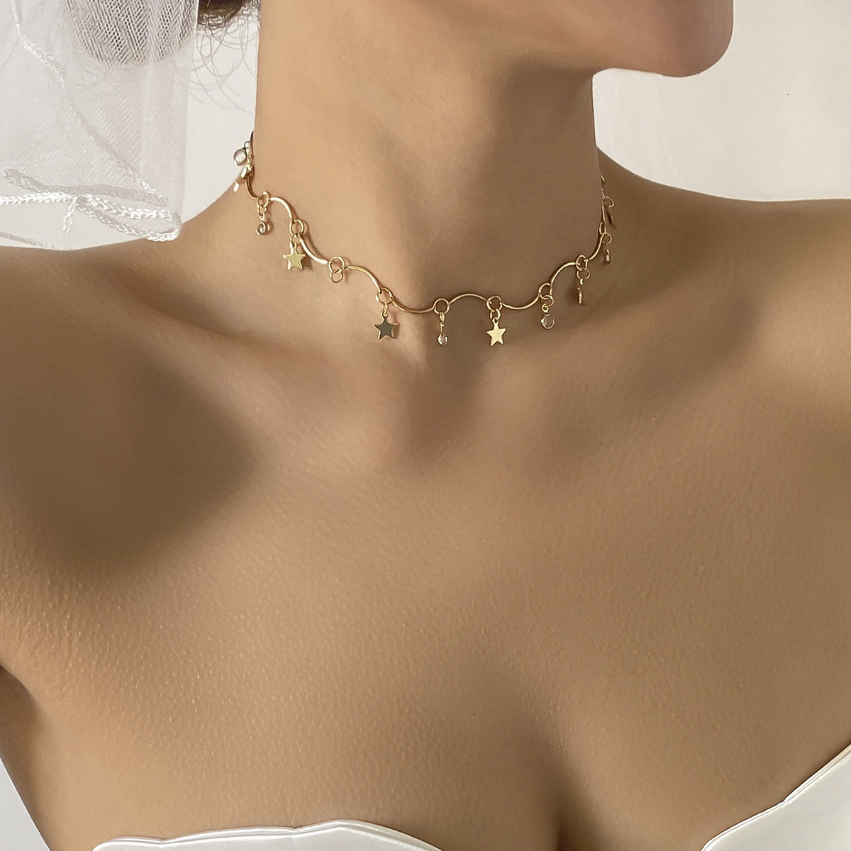 sweet and cool geometric star tassel versatile collarbone necklace, simple imitation crystal water wave sexy chain necklace