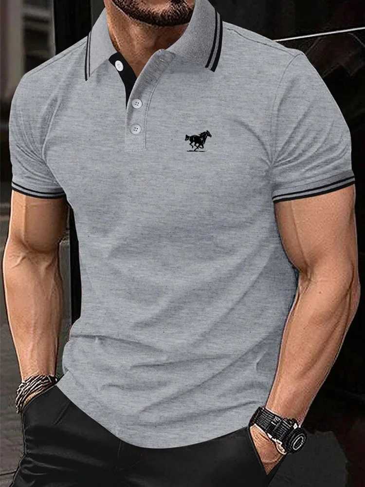 Mens Horse Print Striped Trim Polo Shirt Business Short Sleeve Shirt EUROPEAN Measurement X250213