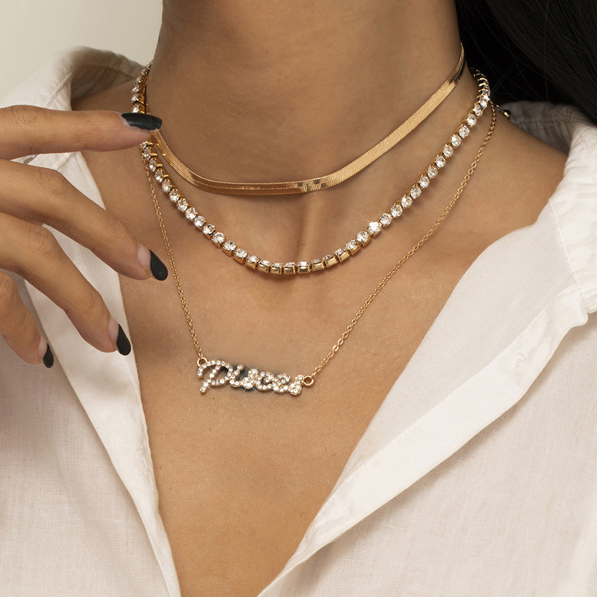 designer Woman Jewelry Simple Flat Snake Claw Chain Multi layered with Female Personality Dias Letter Pendant Necklace
