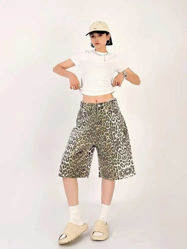 Summer Shorts Womens Trendy Leopard Print Loose And Casual Trend Versatile Short Pants And Womens Jeans 250210