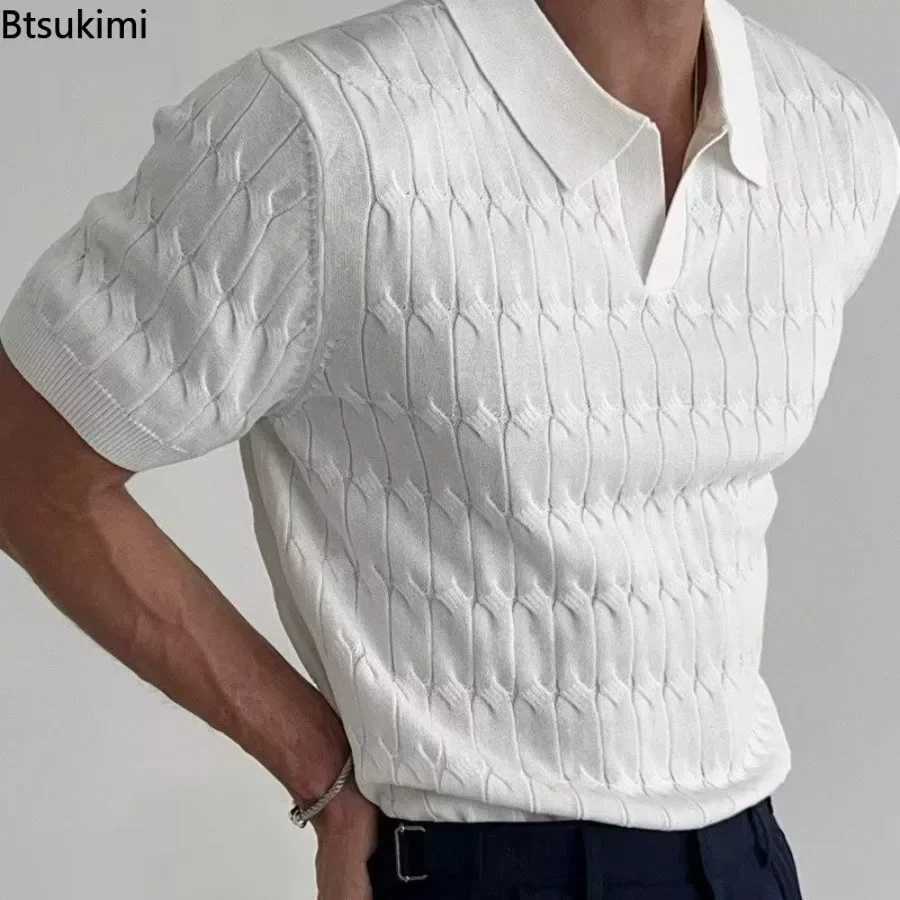 Summer Mens Jacquard Knitted Polo Shirts Stylish V-neck Short-sleeved Lapel Knit Pullover Tops Mens Business Casual Wear T-shirt X250213