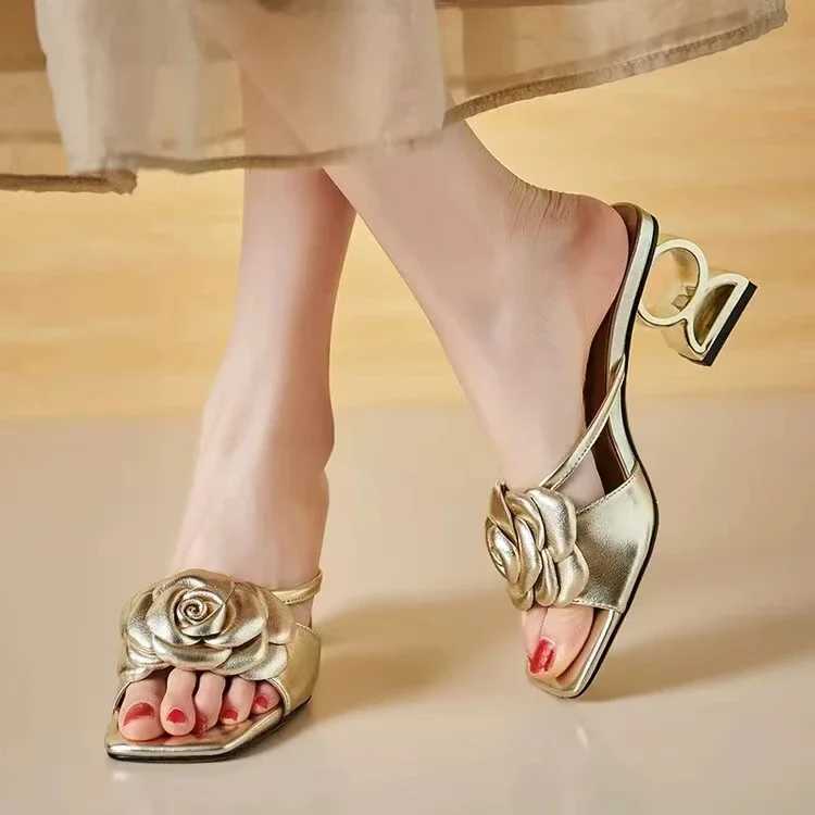 Women Shoes 2024 New Summer Fashion Flowers Black Beige Gold Dress Party Wedding Female Sandals Big Size Y250213