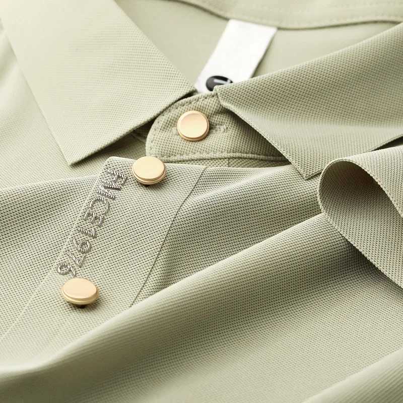 Mens Seamless Short-sleeved Polo Shirt Thin Ice Silk Lapel T-shirt Casual Paul Top Tees Shirt X250213
