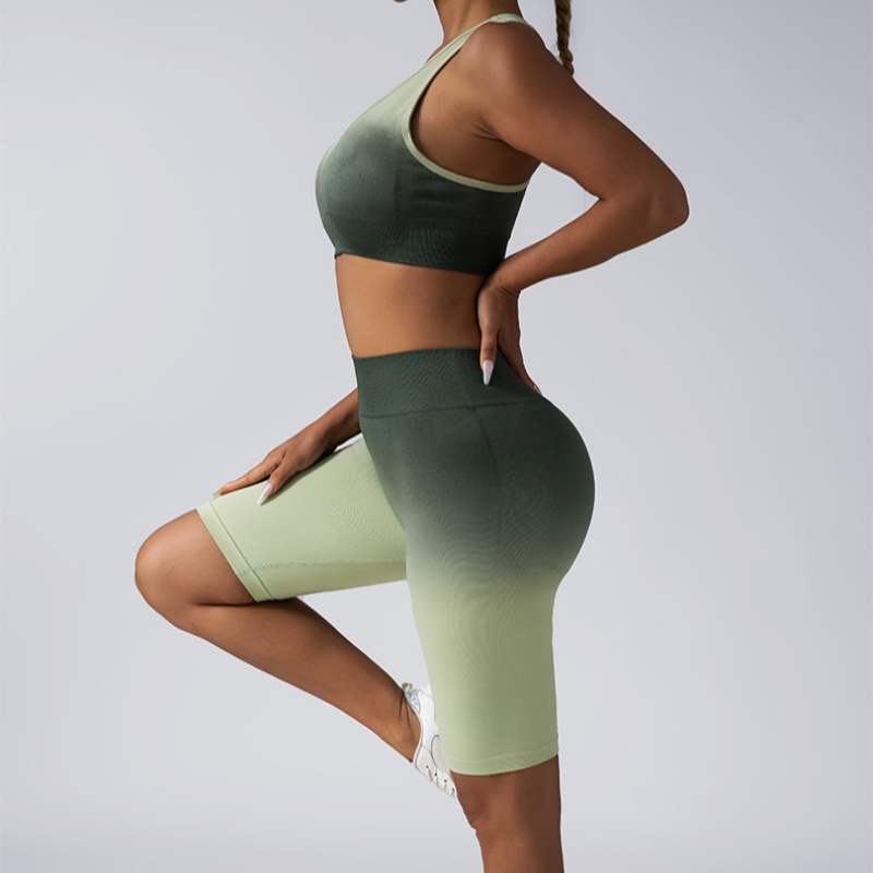 Advanced women's designer casual two-piece gradient hanging dye yoga set beautiful back bra peach hip shorts fitness clothes sportswear