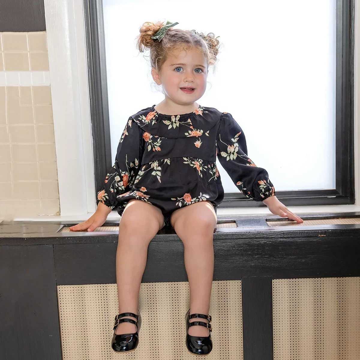 AP Floral Pleated Satin Collection 2025 Autumn Long Sleeve Girls Floral Pleated Dress Baby Romper Cute #6007 Z250214