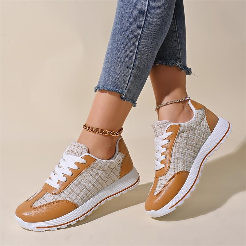 Women Sports Shoes Simple Casual Style Anti-Slip Design Versatile Fashion Triple Black Brown fashion
