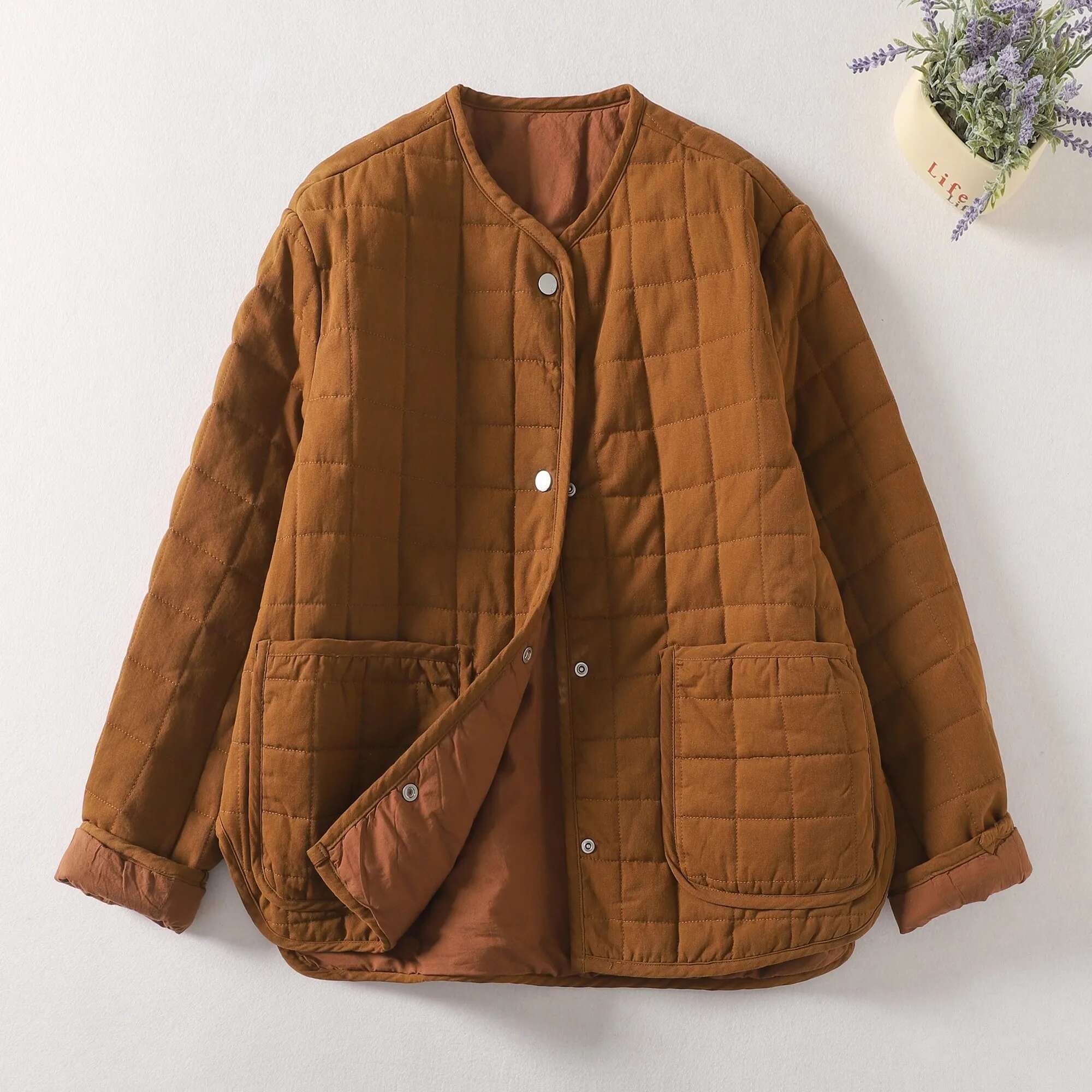 Literary Plaid Parkas 2024 New Winter Age-reduced Women Quilted Jackets Thick Warm Cotton-padded Office Lady Outerwear Coat