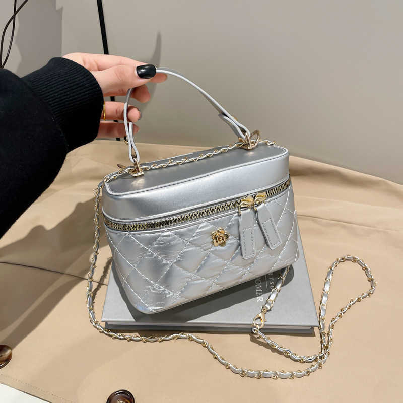 Designer Fashionable Xiaoxiang Feng Shui Bucket Bag for Women New Edition niche dia grid chain shoulder high-end mini crossbody bag