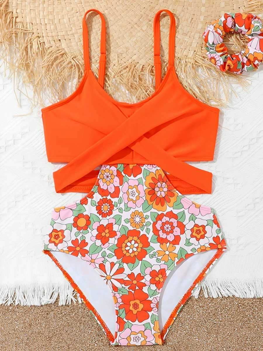 2024 Print Hollow Cross Girls Swimsuit One Piece Kids Swimwear Female Childrens Bathers Bathing Swimming Swim Suit Beachwear Z250214