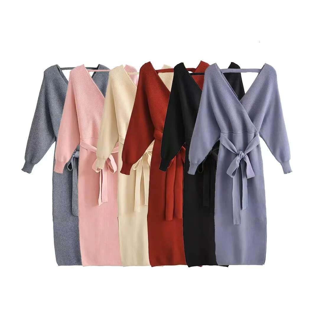 European And American Style Deep V-Neck Long-Sleeved Knitted Dress, Feminine Side Slit Hip-Hing Skirt