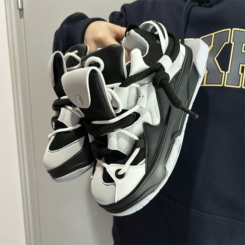 2025 New Versatile Casual And Unique Design Board Korean Edition Instagram Couple Sports Shoes