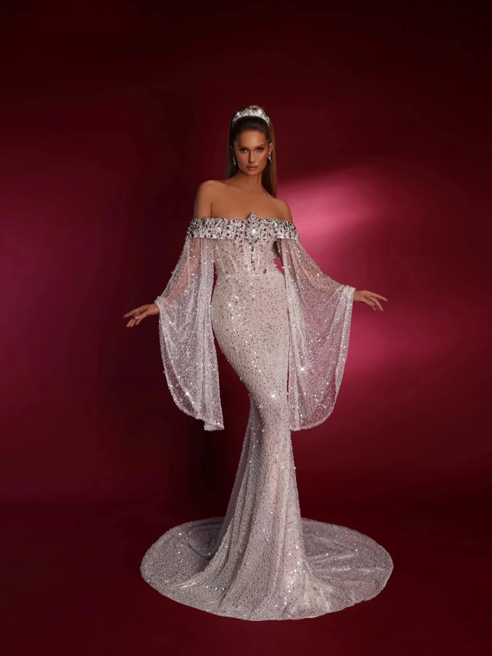 Designer Mermaid Wedding Dress Off Shoulder Long Sleeves Bridal Gowns Sequins Crystal Sweep Train Dresses Custom Made vestidos de novia