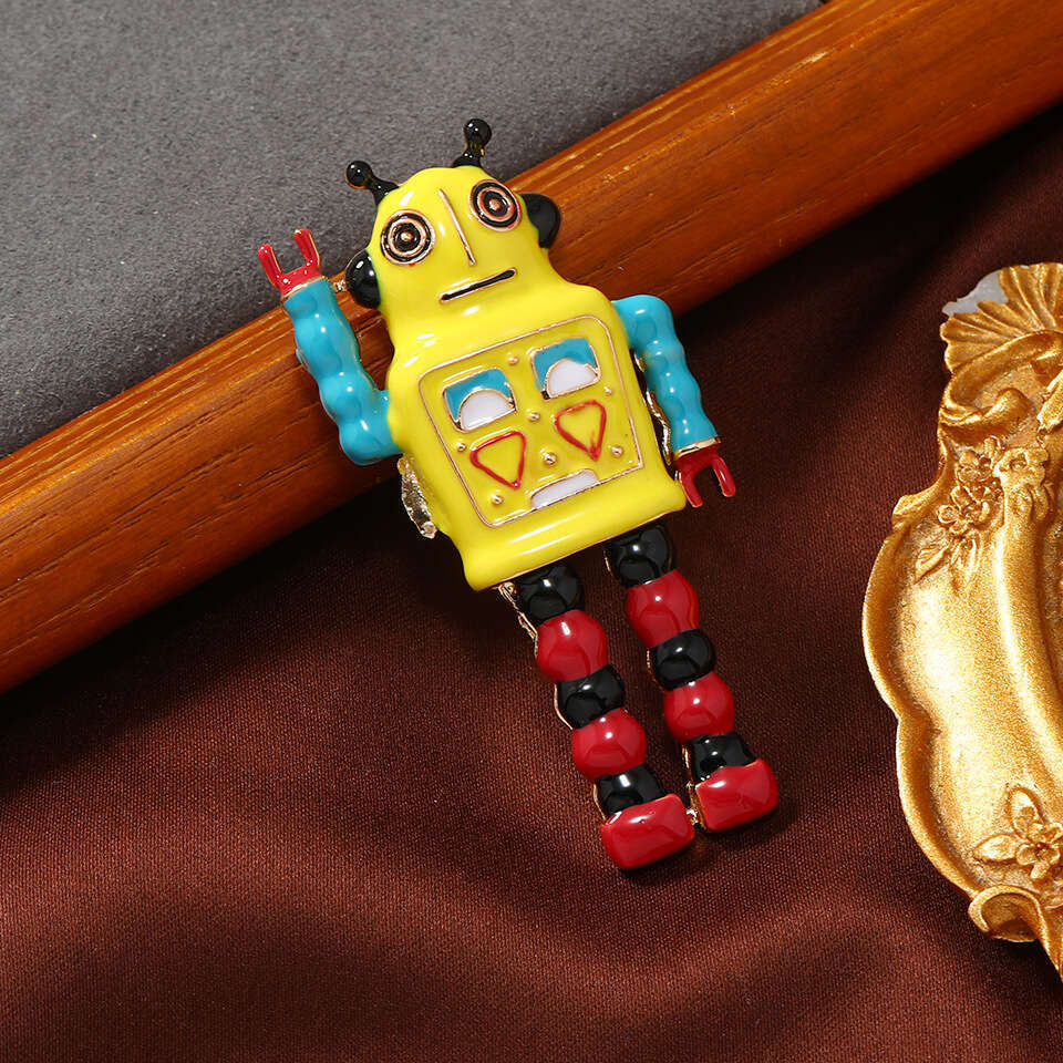 Personalized robot brooch for men's nostalgic outerwear, formal attire, brooch, student bag, buckle accessories
