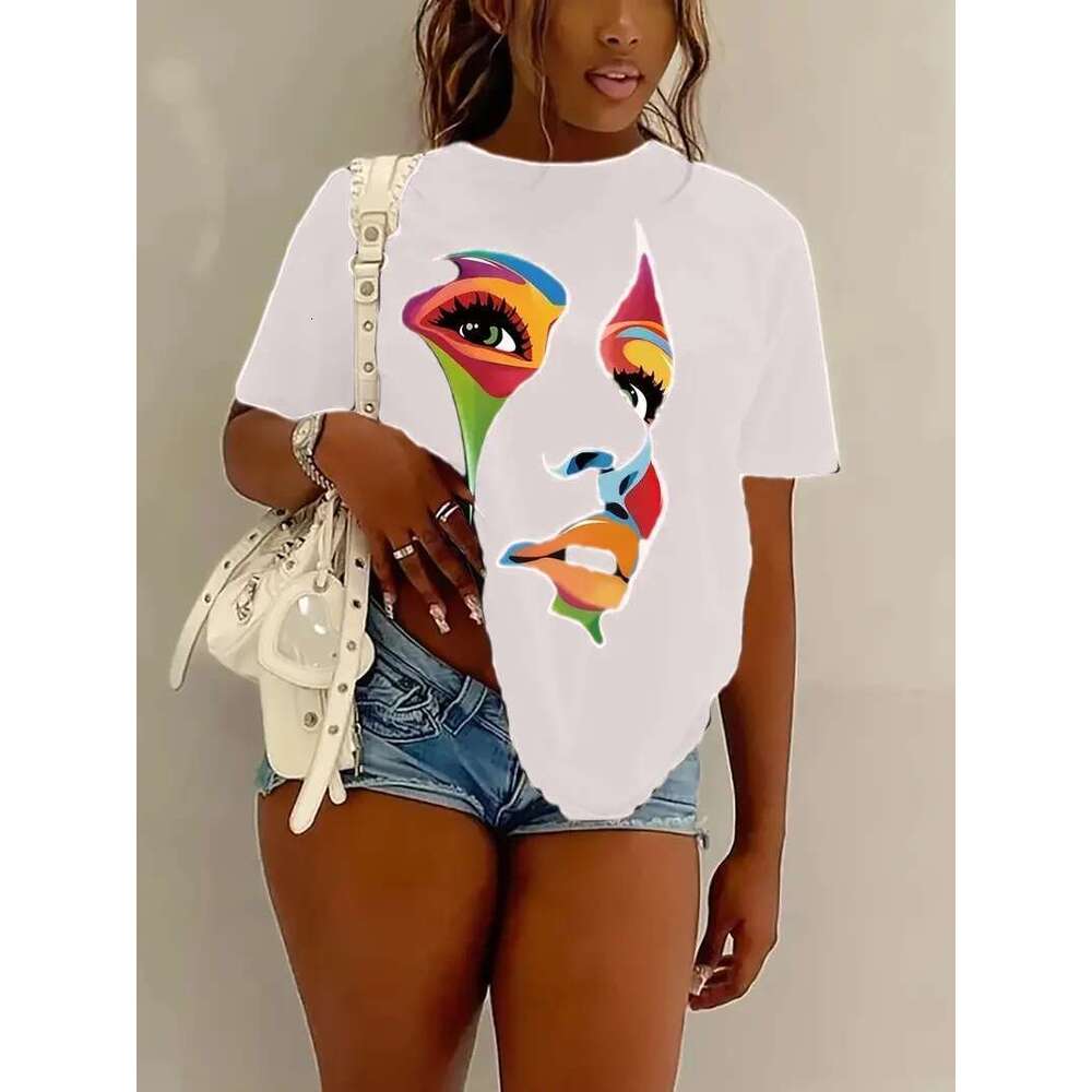 Plus Size New Women Vintage Cartoon Graphic Print T-Shirt Oversized Women's Trending Clothing Fashion Short Sleeve Shirt