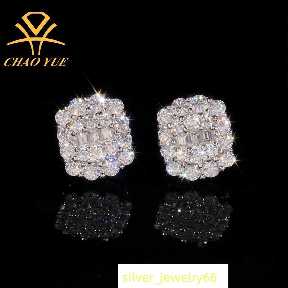 925 silver moissanite earrings for drainage fashion have passed the GRA certification test pen and are popular accessories