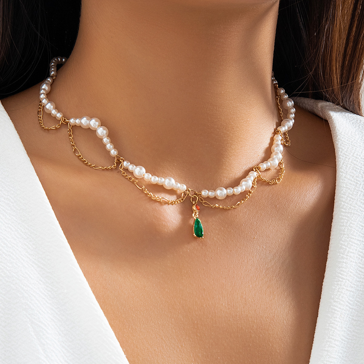 Woman Temperament imitation pearl wavy tassel necklace neck minimalist handmade beaded designer collarbone ornament