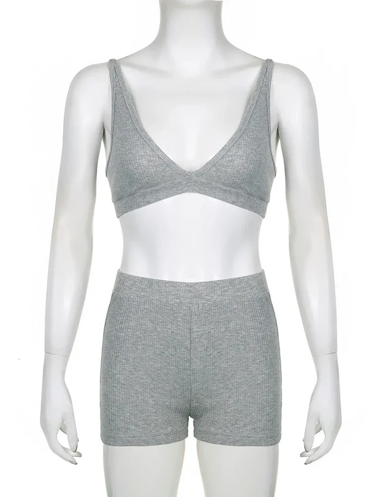 Womens 3-piece shorts vest hoodie sportswear casual sweatshirt coat and mini short matching sportswear hoodie suit 250210