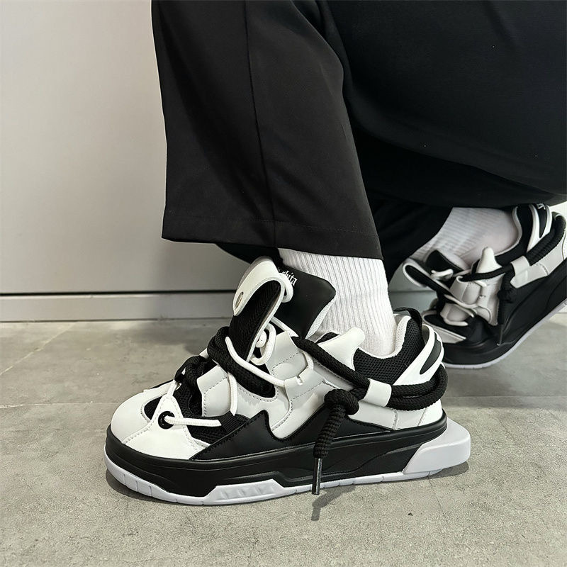 2025 New Versatile Casual And Unique Design Board Korean Edition Instagram Couple Sports Shoes