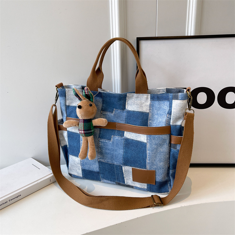 Bag Large Capacity Denim Canvas Tote Bag, Women's New Fashionable And Versatile Single Shoulder Ins Stylish Splicing Crossbody Bag