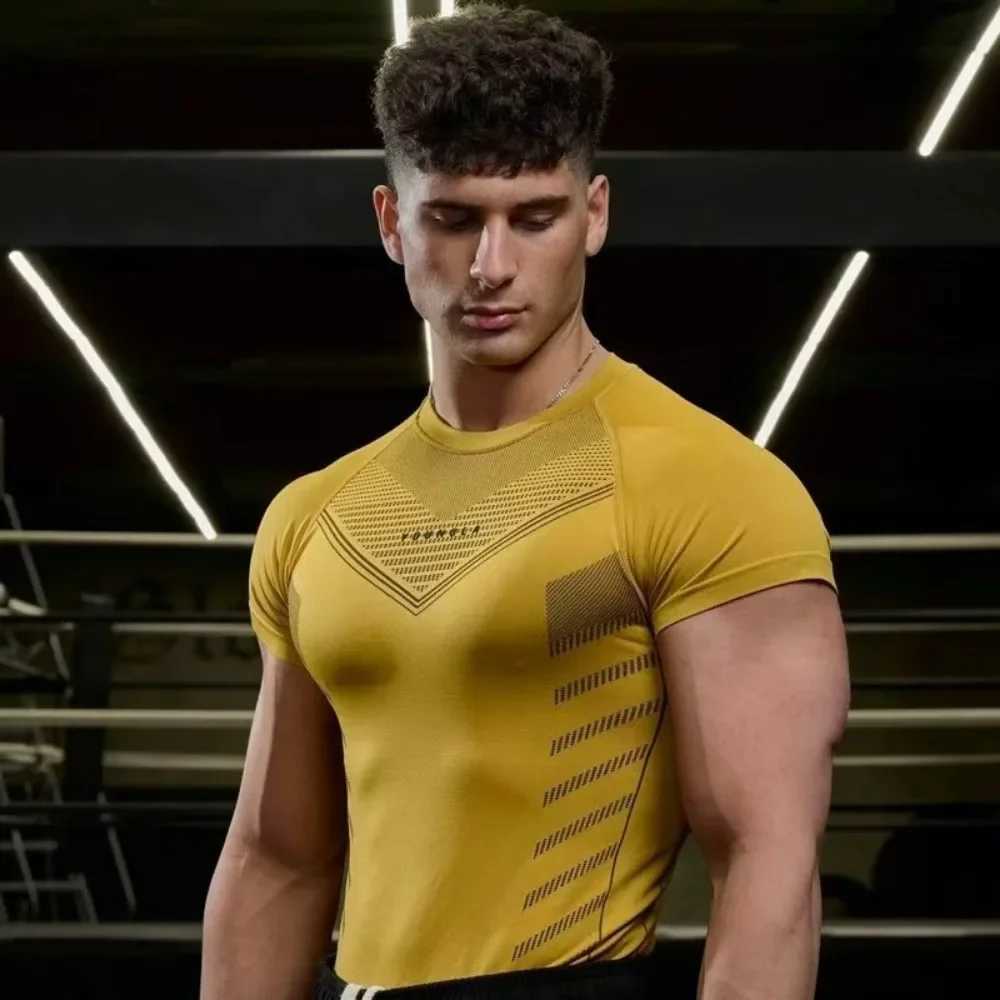 2024 Summer New Fashion Trend 3D Cool Printed Casual Sports Short Sleeve Mens and Womens Round Neck Fitness Training T-shirt W250214