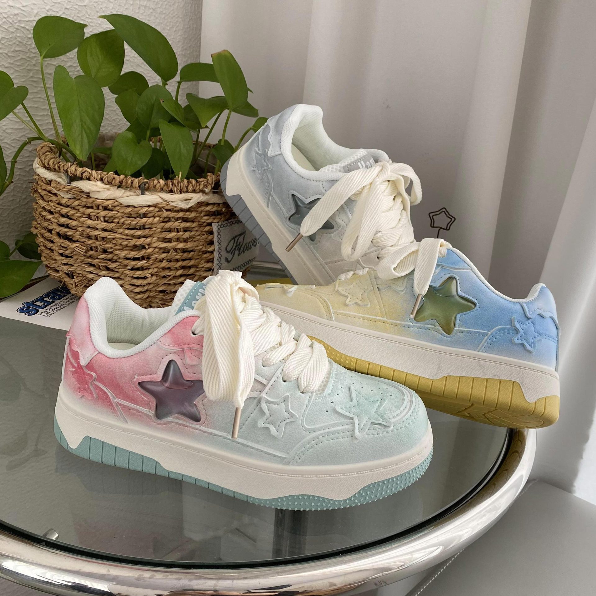 Five Pointed Star 2025 Autumn And Winter Women's Flat Shoes, Student Leisure Multifunctional Niche Design Sports Board Shoes Trendy Balance Skate