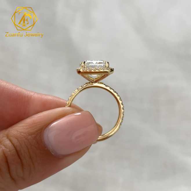 Luxury 3CT Emerald Solid Gold 14K 18K Halo Design IGI GIA Certified Lab Grown Diamond Rings for Engagement Daily Wear