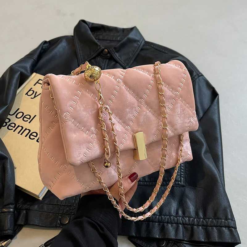 New Bag Wen Fashion Autumn And Winter Single Messenger Bag Soft Leather Chain Bag Vintage Single Crossbody Bags Fem Clutch Z250318