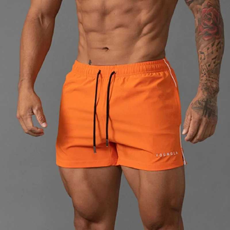 2023 New Summer Mens Leisure Sports Outdoor Shorts Breathable Leisure Running Fitness Three-point PantsXJ250213