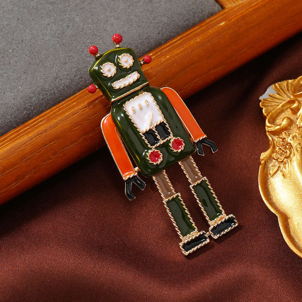 Personalized robot brooch for men's nostalgic outerwear, formal attire, brooch, student bag, buckle accessories