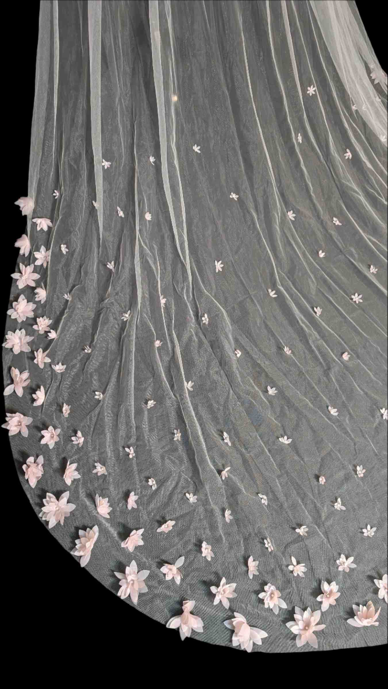 Elegant Bridal Veils Tulle With Comb Bride Wedding 3m Appliques Beaded Decoration Long Veil Hair Accessories Custom Made Custom Made