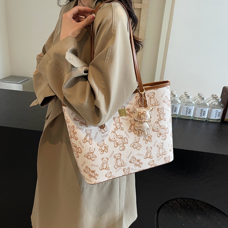 Free shipping new designer Shoulder tote Bags For womans ladies flap lady bear square handbag pink women crossbody bag 4b62 19d