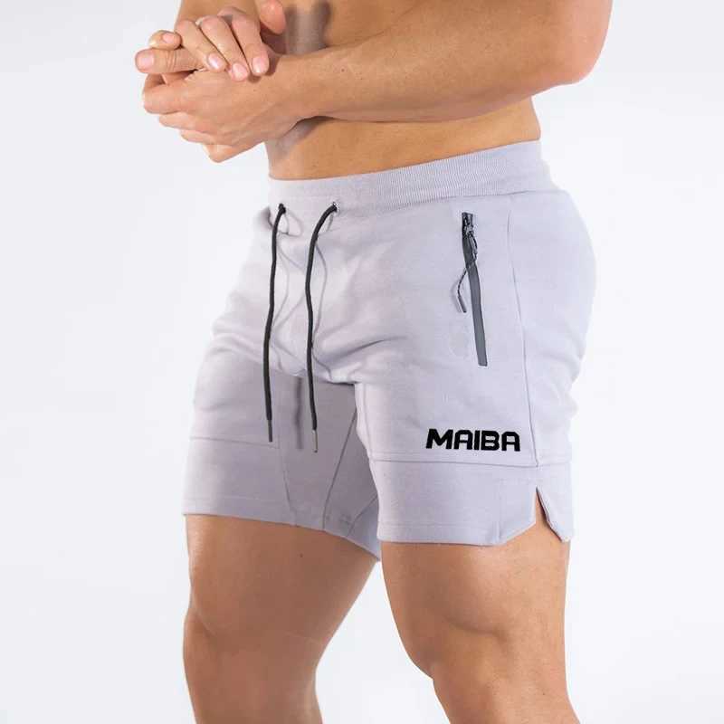 New Summer Running Shorts Quick Dry Breathable Beach Shorts Double Zipper Fitness Shorts Mens Fitness Training ShortsXJ250213