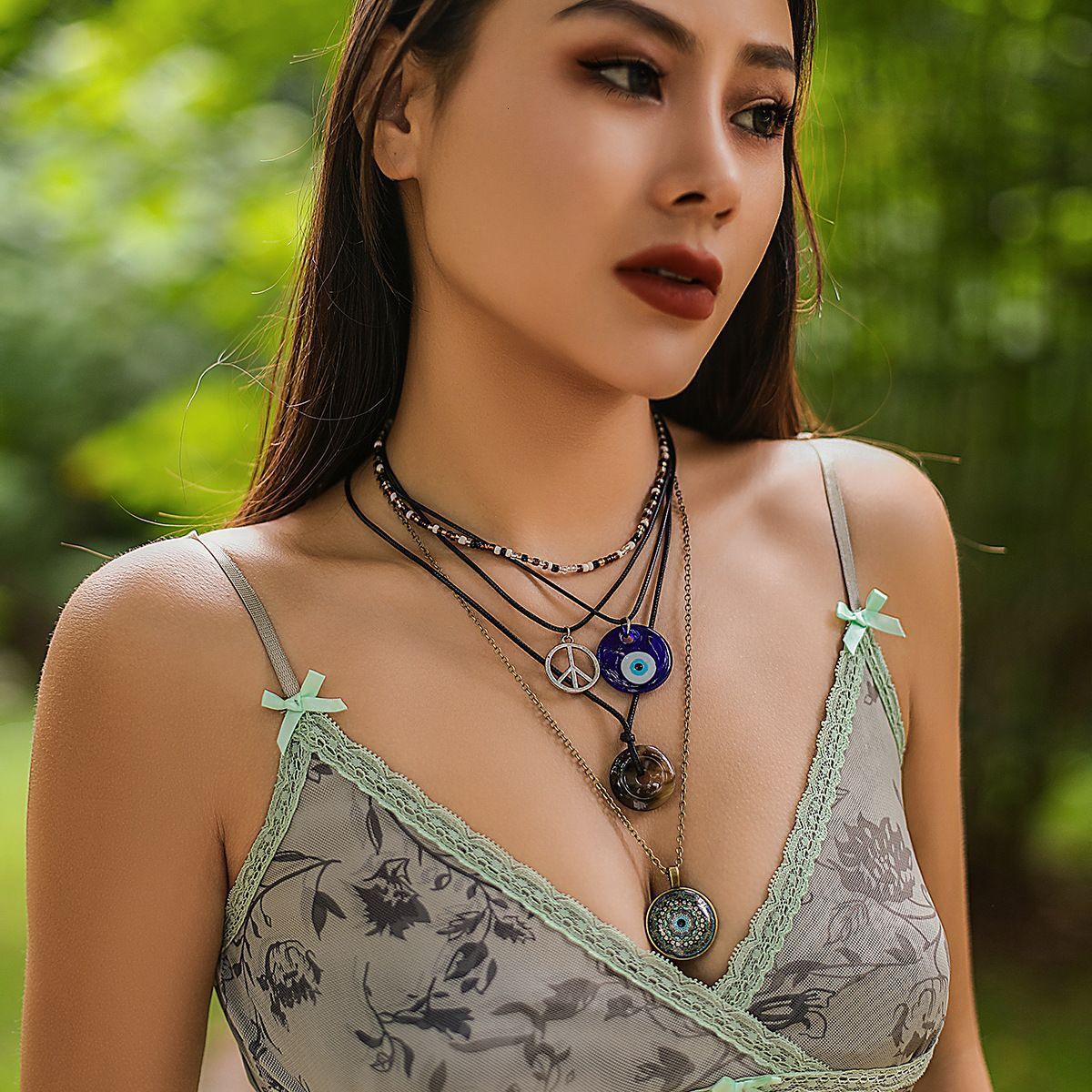 fashion Devil Blue Eyed Jewelry Women's Versatile Beaded New Chinese Ethnic Style designer Necklace