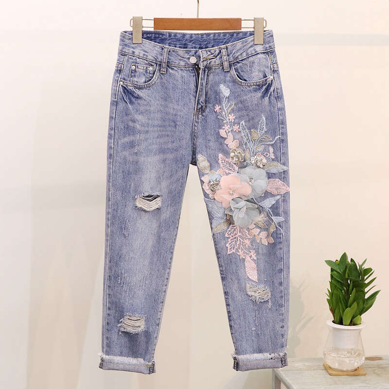 Cowboy suit women's summer 2024 new embroidered sequin three-dimensional flower short sleeved t-shirt+ripped cropped jeans