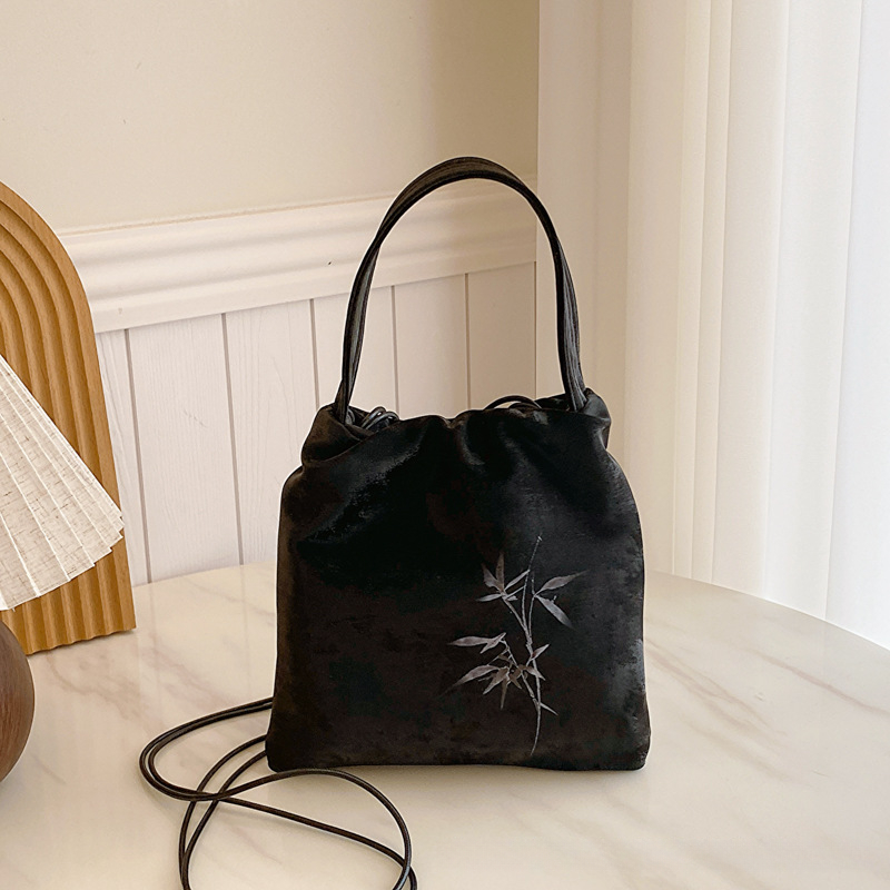 Elegant Women's Spring Handbag - Versatile Messenger Bag with Mini Mobile Phone Pocket