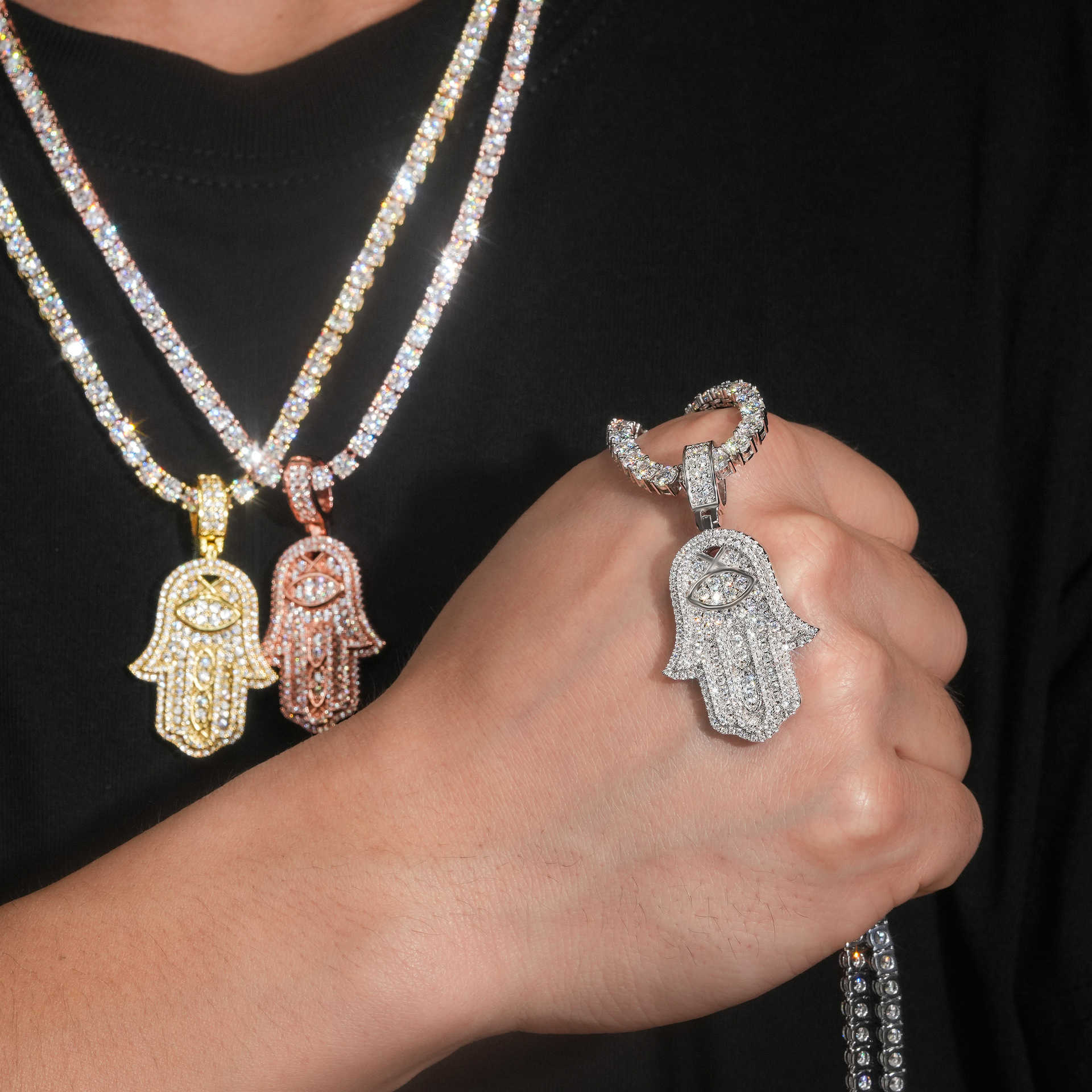 New mens and womens moissanite hip-hop pendant 925 silver moissanite pendant can be worn through a single stone tennis ball