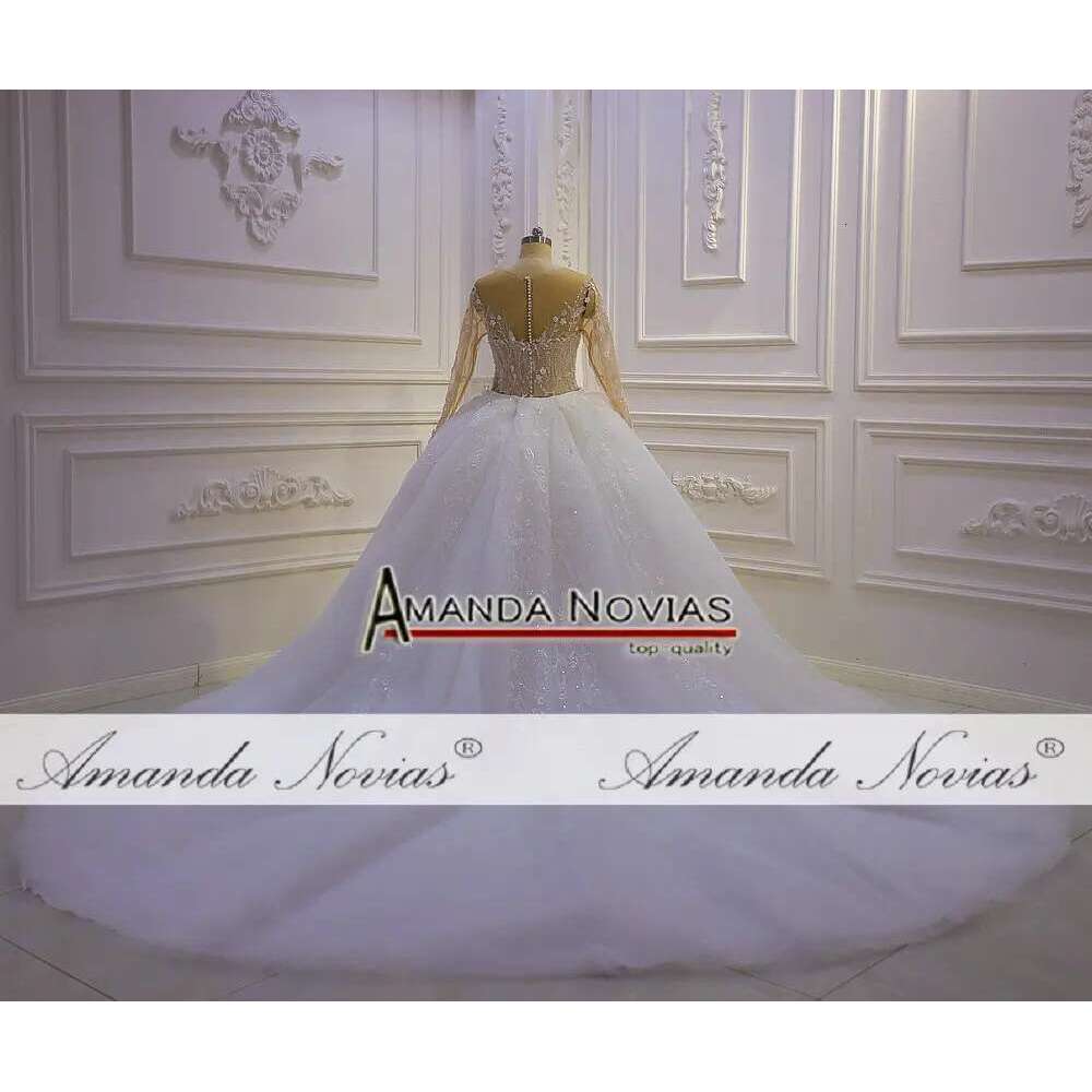 Mermaid Bridal Dress 2 in 1 with V Neckline and Lace Long Sleeves