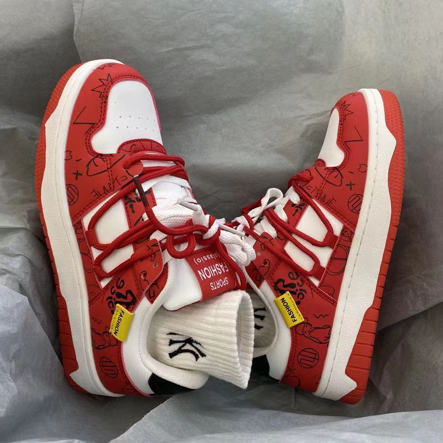 Fashionable Red Men's And Women's Flat Shoes For Spring And Autumn New Designs, Lightweight And Multifunctional Couple's Casual Sports 