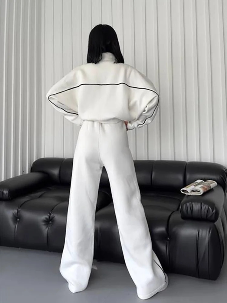 Womens sports suit set 2-piece set long sleeved zipper jacket oversized sports shirt jogging pants track suit 250213