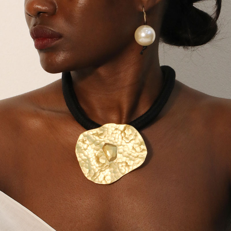 Statement Vintage Necklace with Geometric Pendant Girl Trendy Wedding Party Jewelry