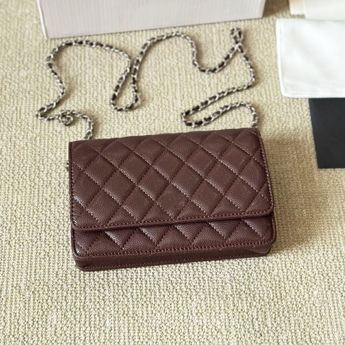 top quality designer shoulder bag chain strap handbag plaid purses double letter solid buckle sheepskin caviar pattern womens luxury evening bags1